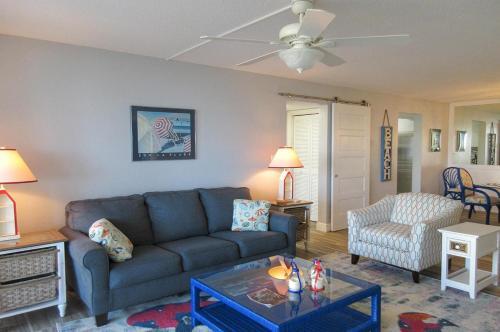 Creciente 213n By Kathy Nesbit Vacations