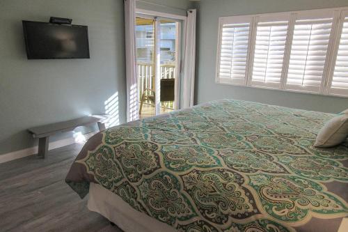 Sand Caper 108 By Kathy Nesbit Vacations