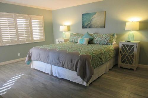 Sand Caper 108 By Kathy Nesbit Vacations