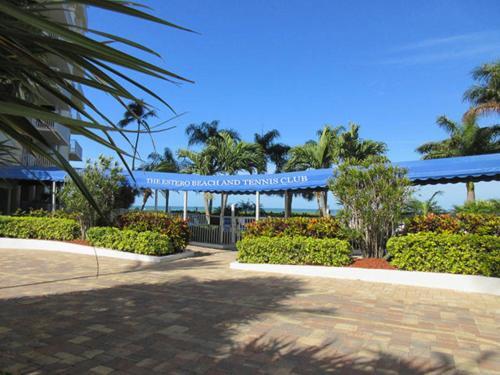 Estero Beach & Tennis 701a By Kathy Nesbit Vacations