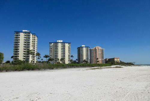 Estero Beach & Tennis 701b By Kathy Nesbit Vacations