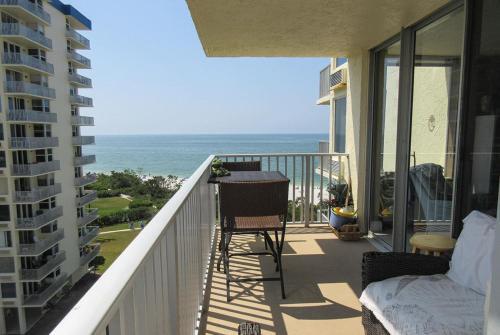 Estero Beach & Tennis 701b By Kathy Nesbit Vacations