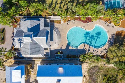 Lionfish Inn 53