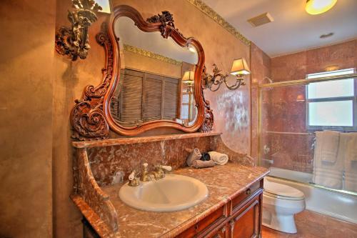 Sunny Waterfront Escape In Upscale Neighborhood!