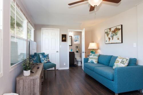 5 O'clock Somewhere - Short Term Rental Home