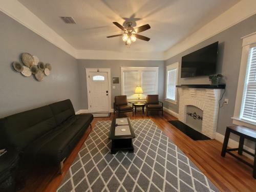 Apartamento Modern Two Bedroom Home