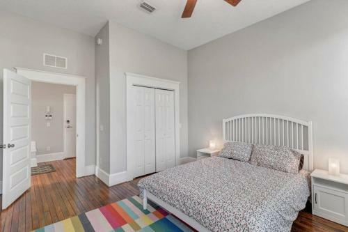 Apartamento Bright & Spacious Apt - Very Pet Friendly!