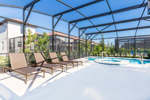 Villa 5 Bed Home At Solterra Resort 5381