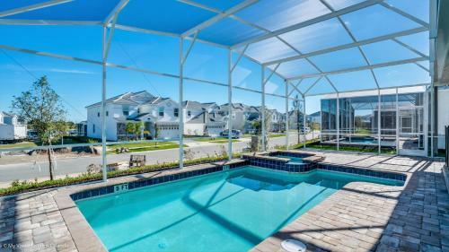Villa Disney-champions Gate Resorts 8br/5baths/pool/spa