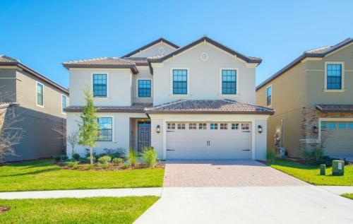 Champions Gate Grand Escape - Six Bedroom Home