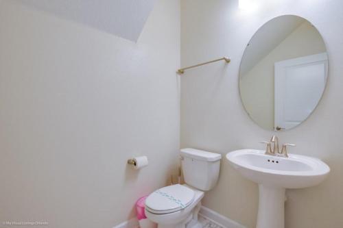 5 Bed Pool With Overflowing Spa In Champions Gate! Villa