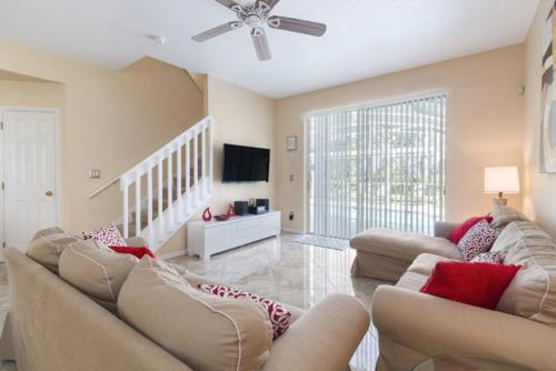 Villa 5 Bedroom Home At Highlands Reserve 157