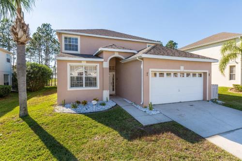 Villa 5 Bedroom Home At Highlands Reserve 157