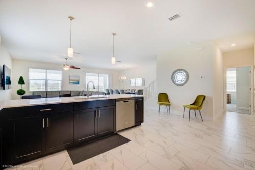 Gated Golf Comm - 9 Beds With Private Pool & Spa Villa