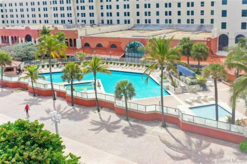 Apartamento 4. Beach Studio On Hollywood Boardwalk