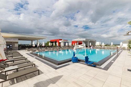 Apartamento Luxury Ocean Condos At Ch By Cielo Stays