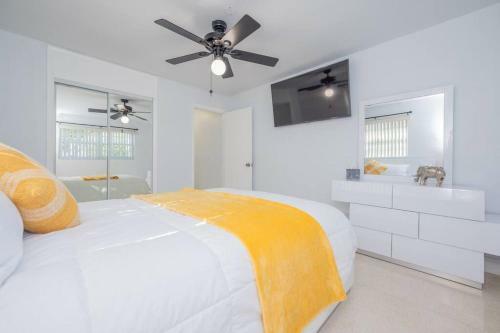 Cozy 4bdr 2 Bath Private Home With Heated Pool