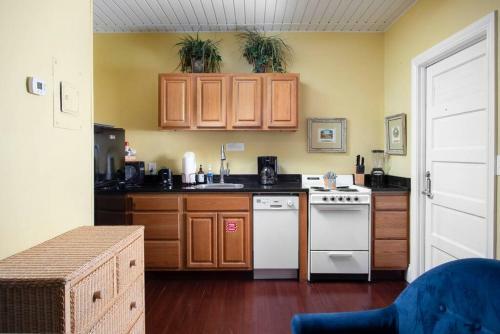 Apartamento Duval Street Suite Overlooking Duval With Parking And Pool
