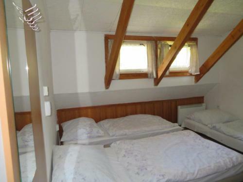 Hostal Chata V Borkach