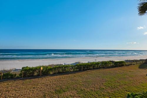 Huntington By The Sea