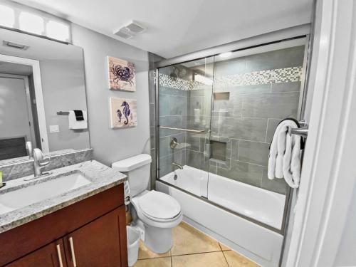 Mainsail Condominiums #332 By Destin Getaways