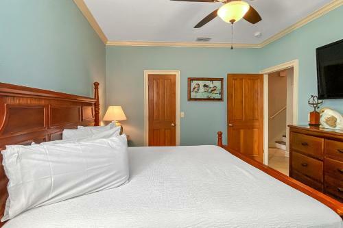Villages Of Crystal Beach: Osprey Landing