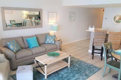 Apartamento Pelican Beach Resort Rentals