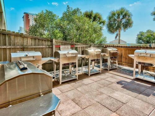 Apartamento Pelican Beach Resort Rentals