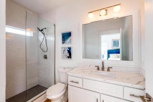 Cottages Of Crystal Beach: Clipper Cove