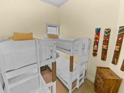 Gulf Paradise By Destin Getaways