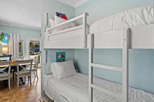 Caribbean Dunes 112
