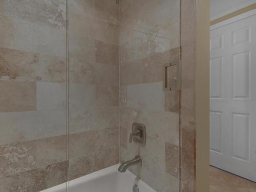 Jade East Towers 1250