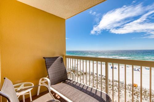 Pelican Beach Resort II