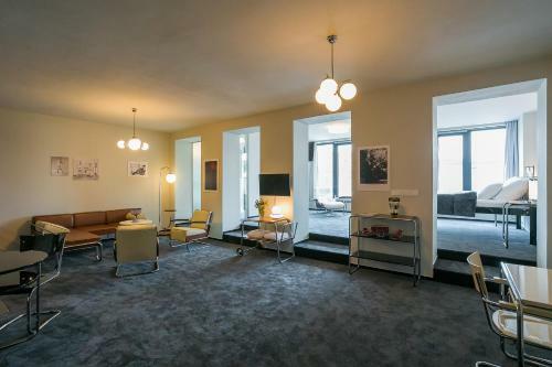 Hostal Hotel & Gallery Kopacka