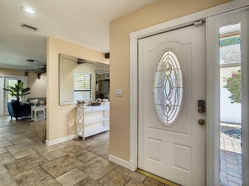 Villa Entire House* Luxurious Home,heated Pool*