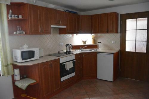 Apartamentos Ubytov�n� U Dvo?�k?