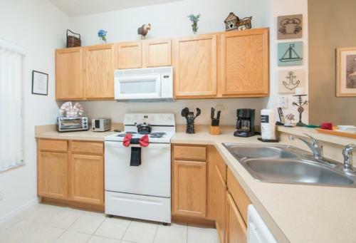 Emerald Island Resort Crystal Corner -three Bedroom Home