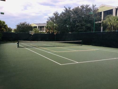 Beautiful 3 Bedroom Apartment Minutes From Disney!