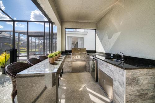 Villa Stunning Luxury Home Near Disney
