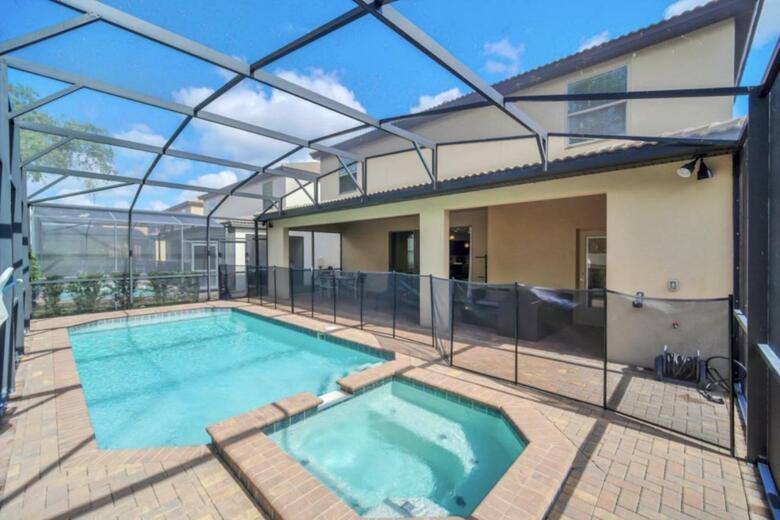 Sweet Orlando Cottage