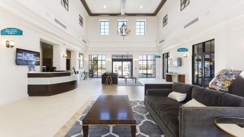 Luxury Villa With Private Pool - 1650la