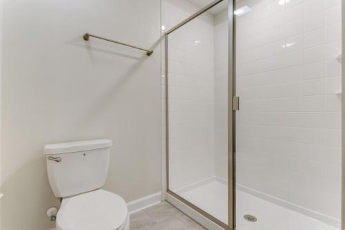 Superior 9 Bed Games Room, Pool Spa Themed Rooms! Home