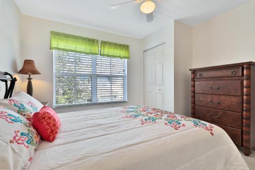Magical Retreat At Venetian Bay
