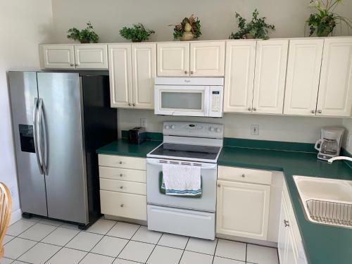 Family Home 10mi From Disney W/pool