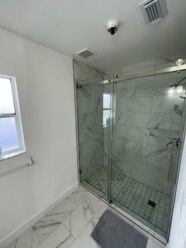Family Home 10mi From Disney W/pool