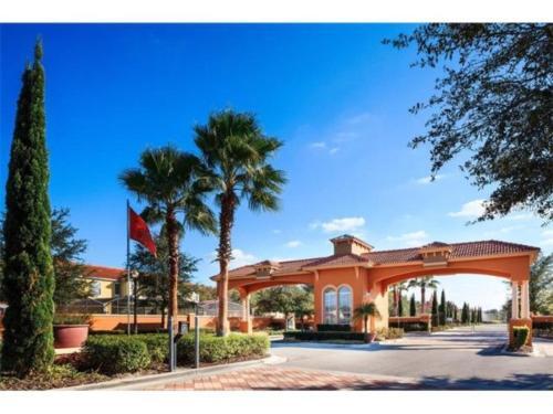 Bella Vida Resort Luxury Pool Home Game Room View!