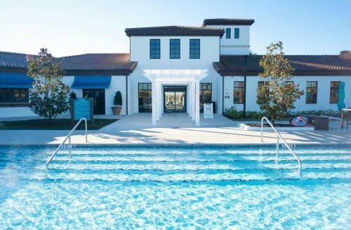 Detailed Bali Large Pool Home Newest Resort