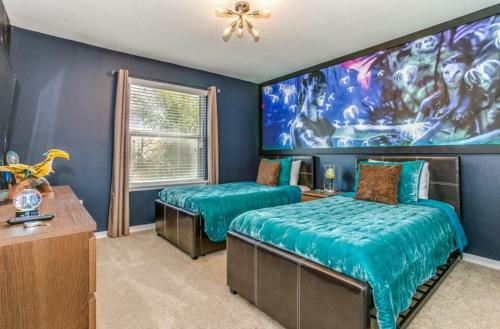 Exquisitely Prestige Large Home With Private Pool
