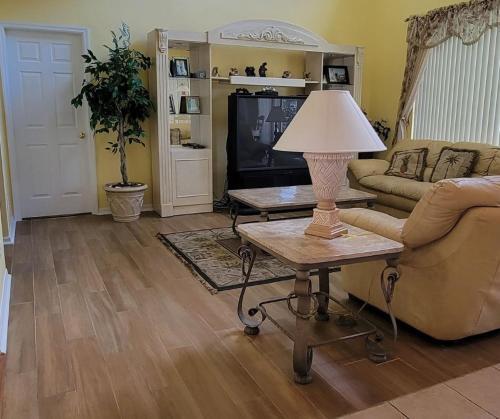 Huge 6-bed Emerald Is Resort- Elite Vacation Homes