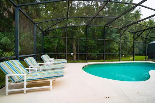 1219 Gorgeous Home W/3-master's*games Rm*themed Rm